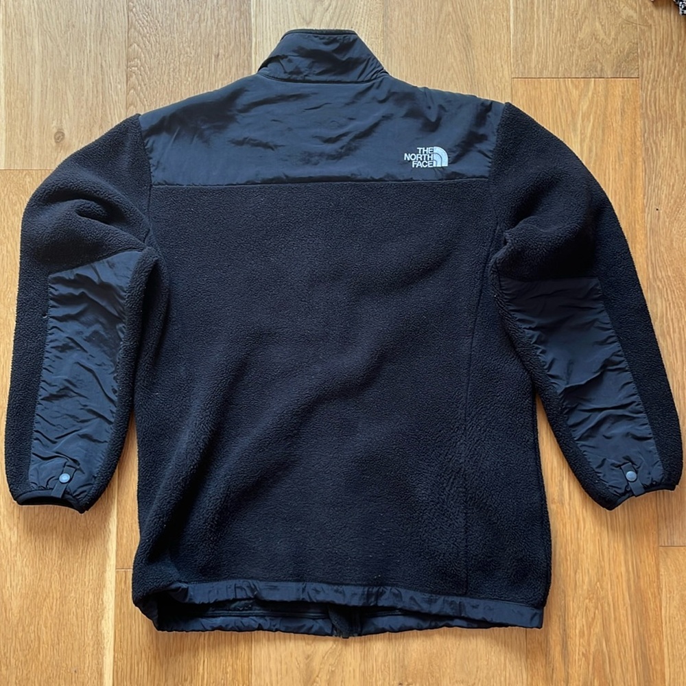 The north face girls zip up fleece jacket